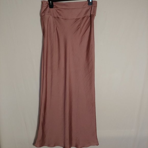 Free People Silky Flowy Boho Runway Trendy Y2K Festival Blush Maxi Skirt 12 - Picture 4 of 16
